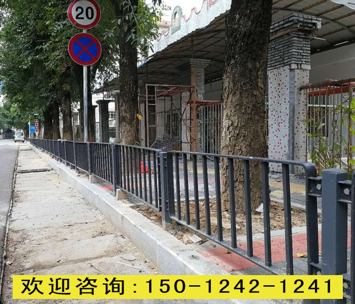 深圳深标I型交通护栏 广州锌钢护栏厂 三横杆围栏 